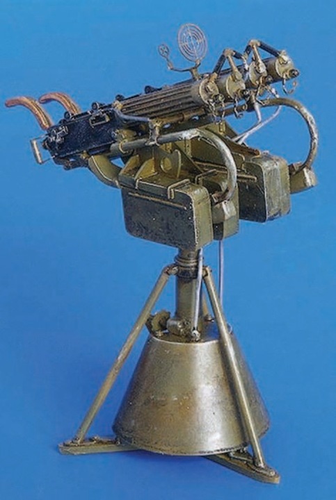 Produktbild Plus Model vierfaches Maschinengewehr Maxim
