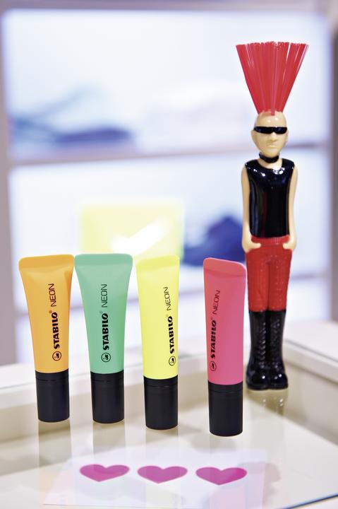 Actual product image STABILO Highlighter - NEON - pack of 3 - yellow, green, orange (3 colours, 5 mm, 3 x)