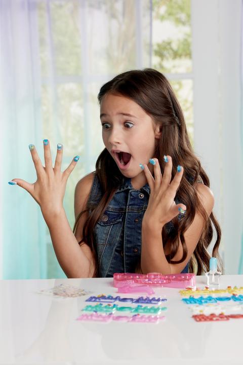 Produktbild Aquabeads Disney Prinzessinnen Nagelstudio