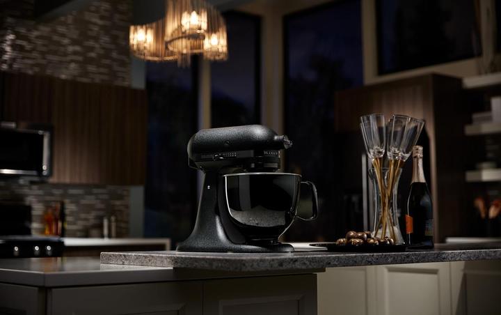 Produktbild KitchenAid KSM180 Black Tie "Limited Edition" (300 W, 4.80 l)