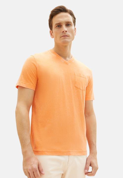 Produktbild Tom Tailor T-Shirt Kurzarmshirt mit V-Ausschnitt, ausgewaschener Optik und Brusttasche (XL)