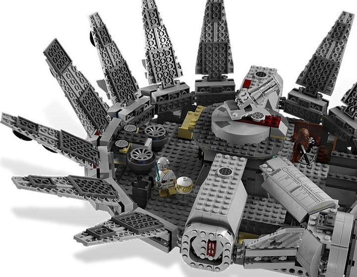 Actual product image LEGO Millennium Falcon (7965, LEGO Star Wars)
