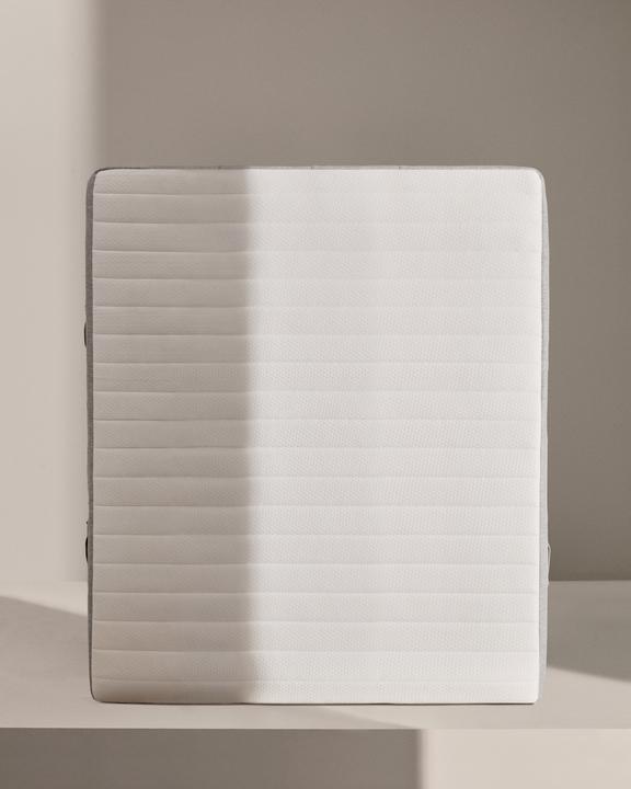 Produktbild Kave Home Juno (150 x 190 cm, Federkern)