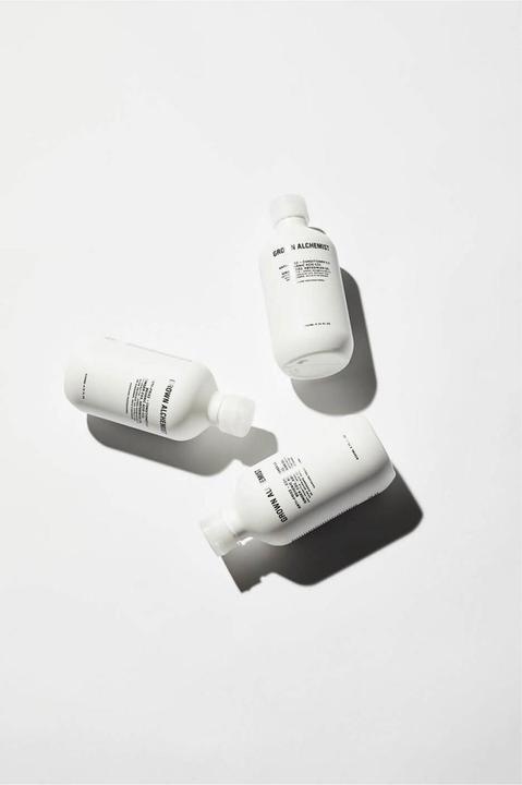 Immagine prodotto Grown Alchemist Balsamo anticrespo per capelli 0,5 Acido Behenico C22, Zenzero CO2, Olio di Abissinia (200 ml)