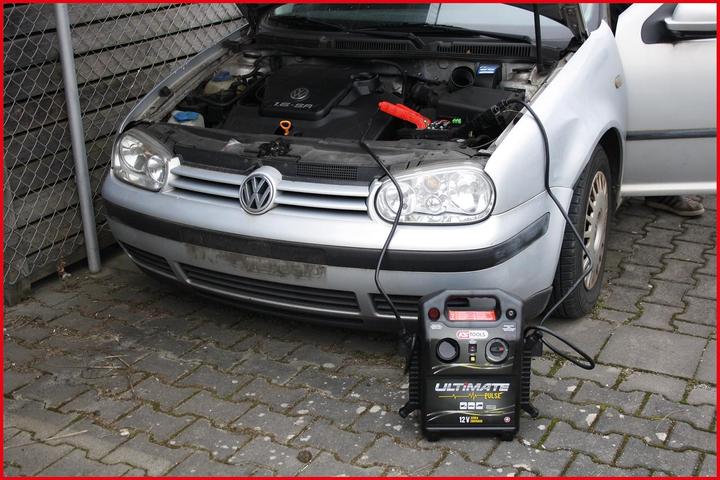 Produktbild KS Tools 12 V Kondensator-Booster - mobiles Starthilfegert 720 A (550.1830) (2250 A)