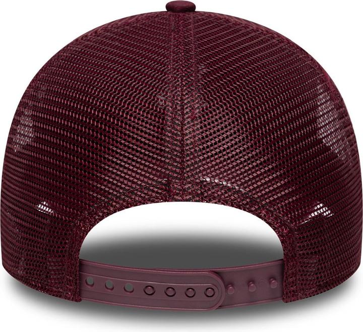 Actual product image New Era 9Twenty Trucker Cap - Los Angeles Dodgers Maroon