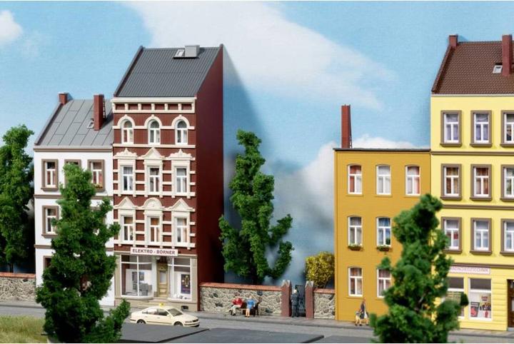 Actual product image Auhagen 11467 H0 Half-relief houses Schmidtstrasse 18/20/22/24/26
