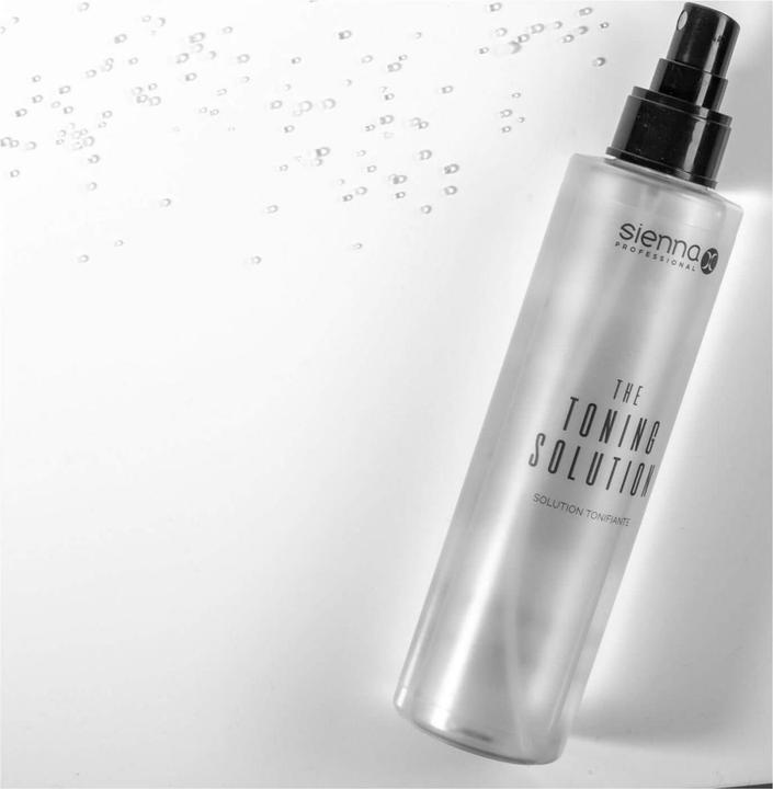 Actual product image Sienna X The Toning Solution with Rose Water (Face toner, 200 ml)