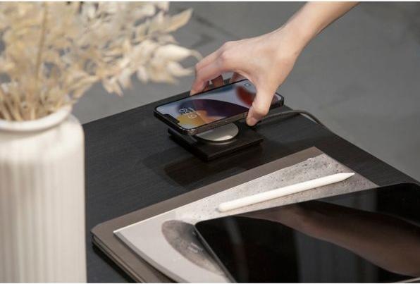 Actual product image Native Union Magnetic Charger (7.50 W)