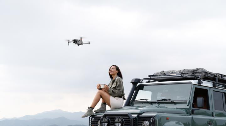 Produktbild DJI Mavic Air 2 Fly More Combo (34 min, 570 g, 48 Mpx)