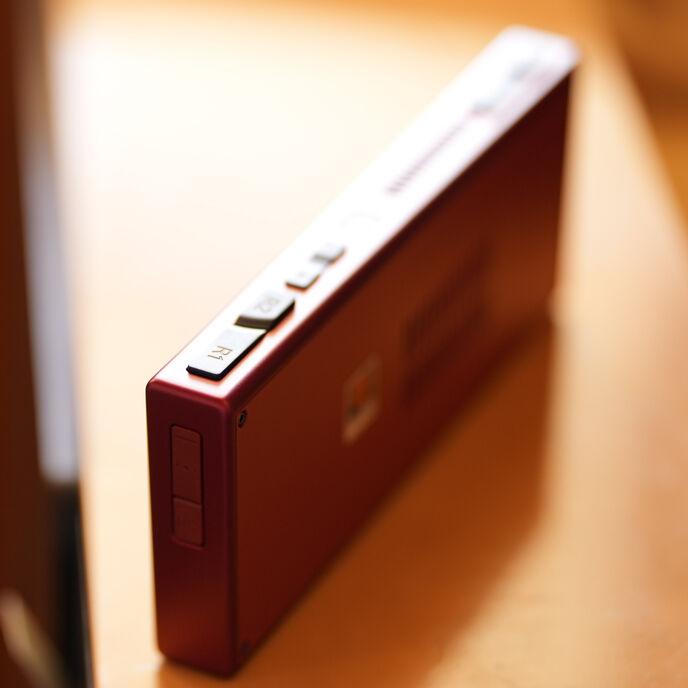 Actual product image Ayaneo Pocket Micro Handheld Konsole – 6 GB LPDDR4X, 128 GB SSD, schwarz