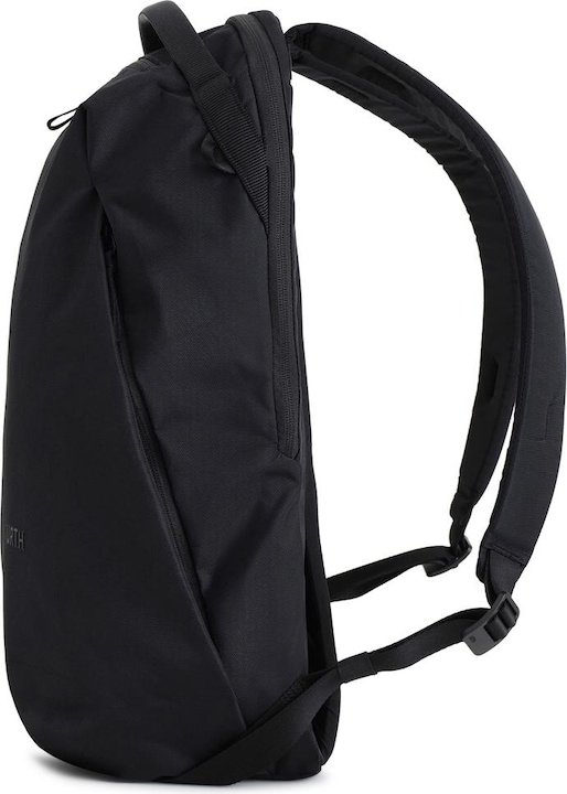 Actual product image Urth Norite 24L Backpack (Black)