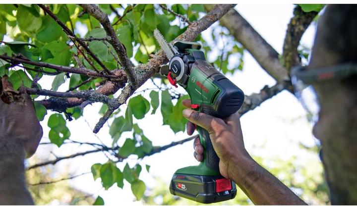 Produktbild Bosch Home & Garden UniversalCut 18V-65