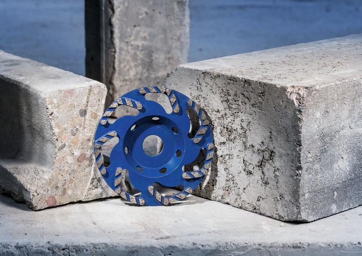 Actual product image Bosch Professional Zubehör EXPERT Concrete diamond cup wheel, 125 x 22.23 x 4.5 mm