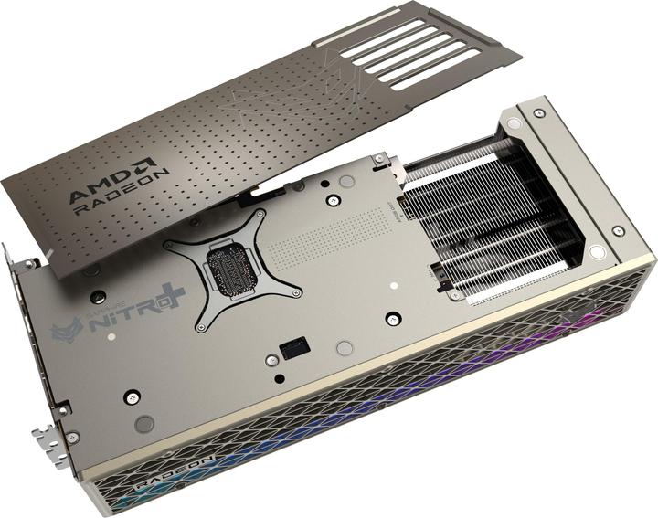 Actual product image Sapphire Nitro+ Radeon RX 9070 (16 GB)