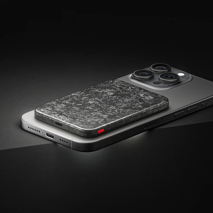 Immagine prodotto Sharge CarbonMag (5K) (5000 mAh, 20 W, 19.25 Wh)