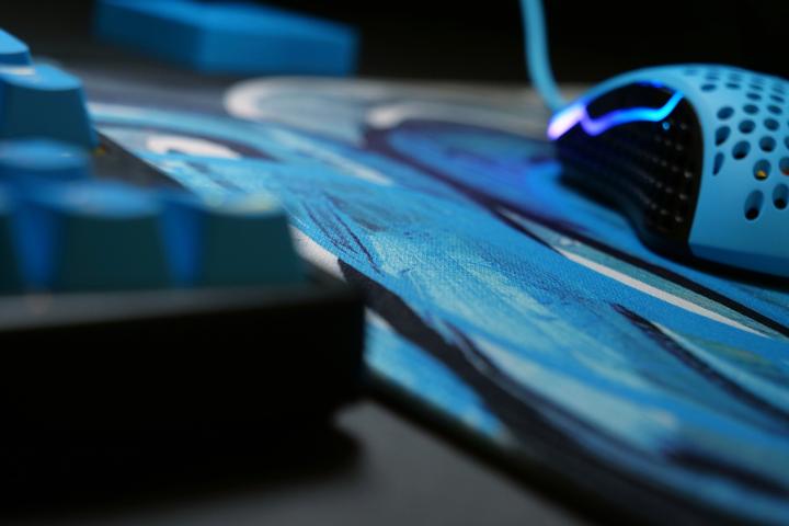 Actual product image CHERRY xtrfy GP4 (XXL)