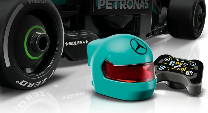 Produktbild LEGO Mercedes-AMG F1 W15 Rennauto (77244, LEGO Speed Champions)