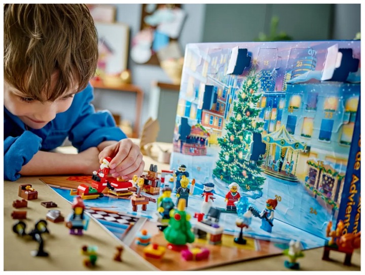 Actual product image LEGO City Advent Calendar 2023