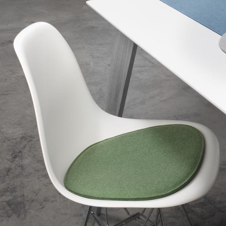 Actual product image Violan Eames 2 (37 x 41 cm)