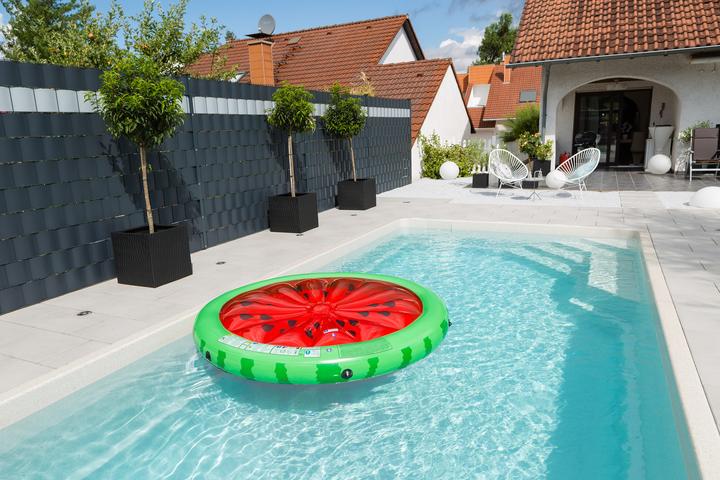 Actual product image Intex Watermelon Island