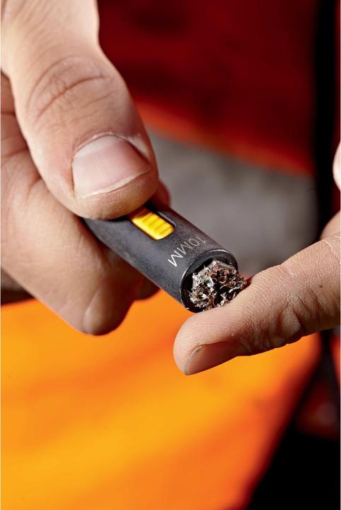Productafbeelding DeWalt DT 7440 Dopsleutel 10 mm buitenzeskant - 75 mm lengte, permanente magneethouder, Easy-C (10 mm)