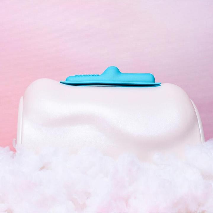 Actual product image Pipedream Unicorn Silicone Attachment Magic Hide