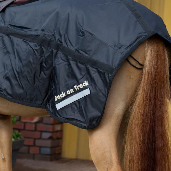 Actual product image Back on Track Long waterproof kidney cover (125 cm)