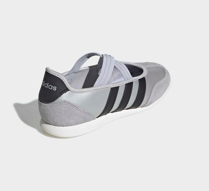Image du produit Adidas Barreda Mary Jane (40)