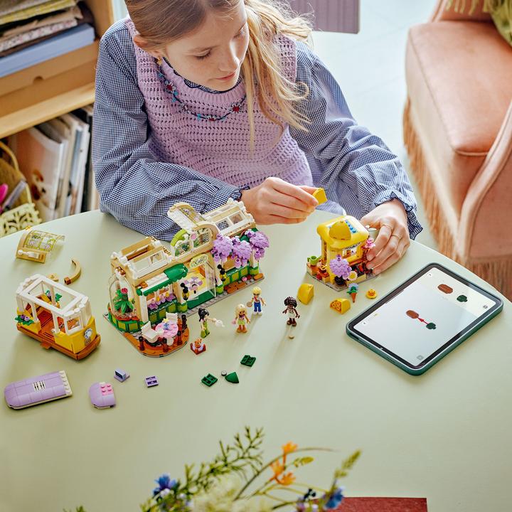 Immagine prodotto LEGO Pflanzencafé und Blumenkiosk (42671, LEGO Friends)