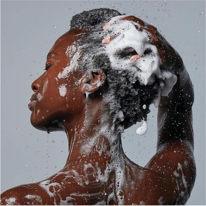 Produktbild Ouai Anti-Dandruff Shampoo (300 ml, Flüssiges Shampoo)