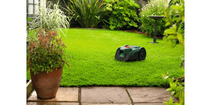 Actual product image Bosch Home & Garden VisiMow 18V-100 Solo (100 m², Without boundary wire)