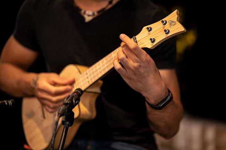 Image du produit Ortega Ukulele Acustico-Elettrico Concert Serie Bambù Tutto Legno Massello (Acoustique)