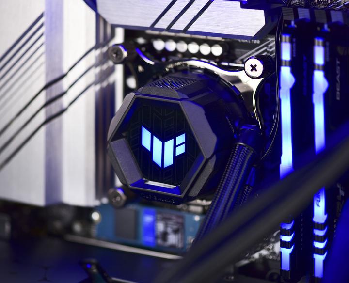 Image du produit Actina 5901443336013 PC Intel?? Core??? i5 i5-13600KF DDR4-SDRAM SSD AMD Radeon RX 7900 XTX Mini tour (2000 Go, 32 Go, Intel Core i5-13600KF, Radeon RX 7900 XTX)