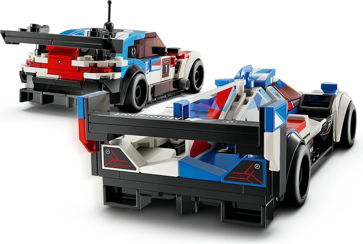 Actual product image LEGO BMW M4 GT3 & BMW M Hybrid V8 racing car (76922, LEGO Speed Champions)