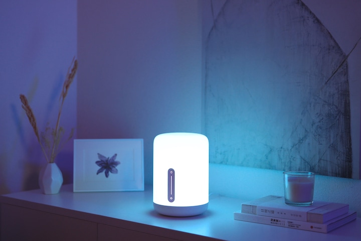 Actual product image Xiaomi Mi Bedside Lamp 2 (400 lm)