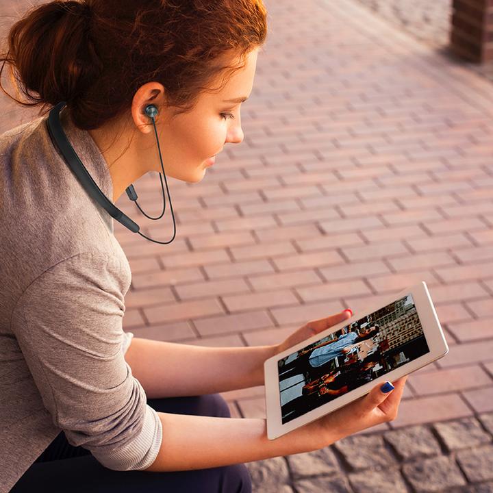 Actual product image LogiLink Bluetooth Stereo Sport Headset (Wireless)