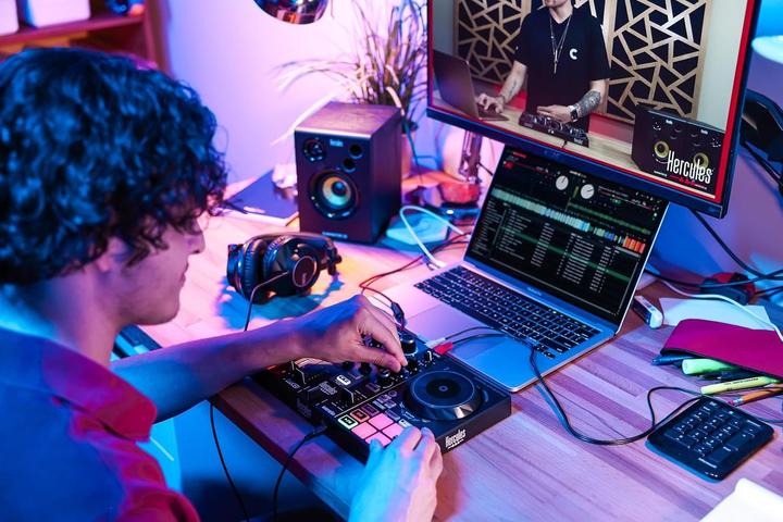 Image du produit Hercules DJ Learning Kit MK2