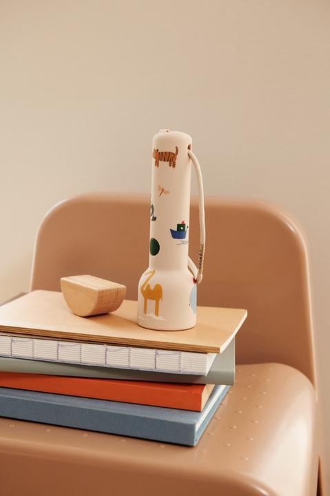 Actual product image Liewood Taschenlampe Gry Silikon mit Print Around the world Sandy (15.70 cm)