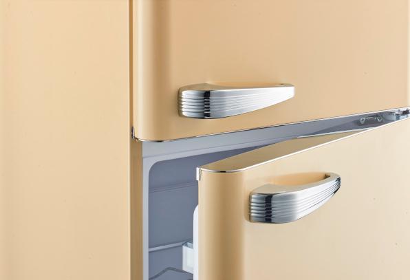 Actual product image PKM Refrigerator Combi GK 212.4 RT SC cream (212 l)
