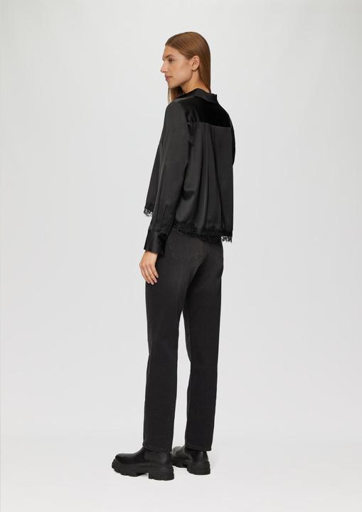 Produktbild S.Oliver Bluse Satin-Bluse mit Spitzen-Detail (34)