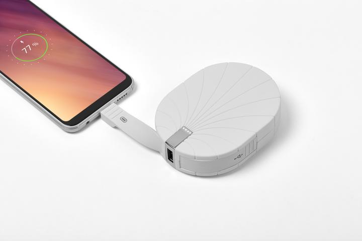 Actual product image Lexon Bali (10000 mAh, 10 W)