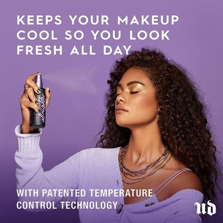 Produktbild Urban Decay All Nighter Ultra Matte