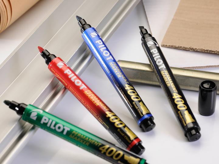 Produktbild Pilot Permanent Marker 400 (1x)