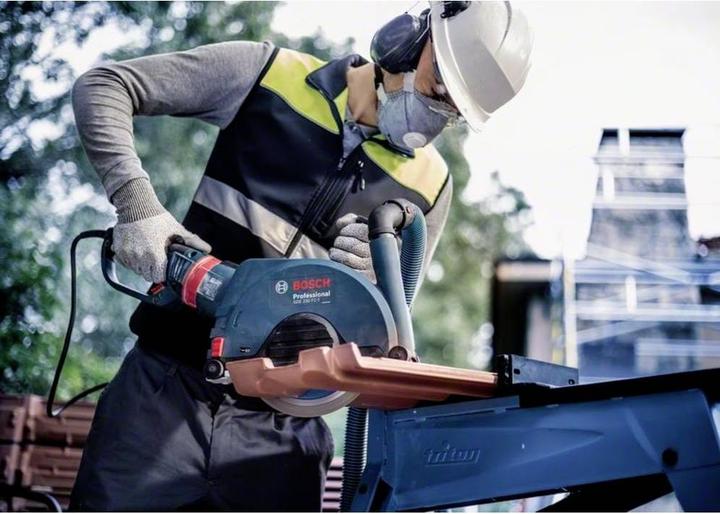 Produktbild Bosch Professional Zubehör Expert MultiMaterial X-LOCK Diamanttrennscheiben, 125 x 22,23 x 2,4 x 12 mm