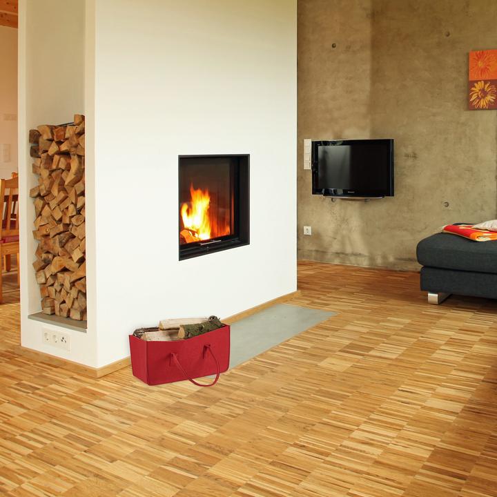 Actual product image CU for firewood (25 x 50 x 25 cm)