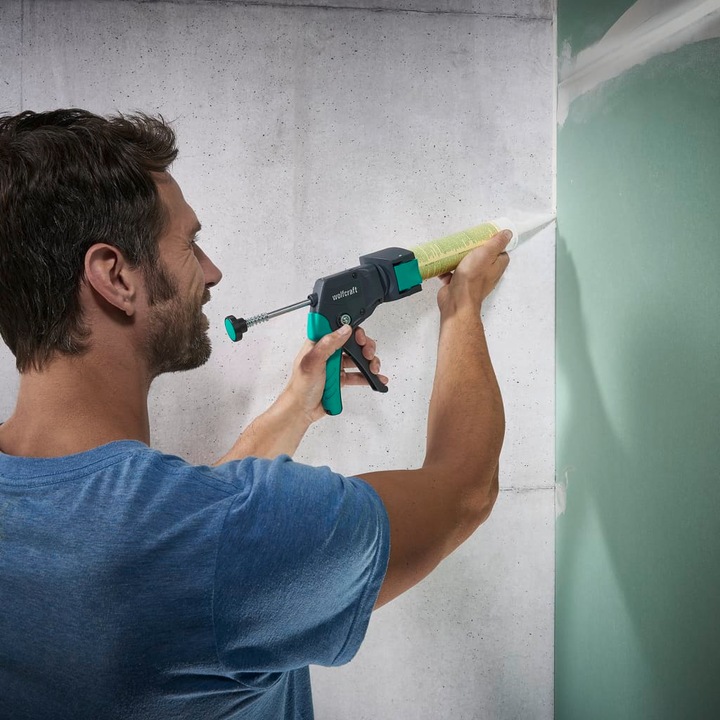 Actual product image wolfcraft MG 310 COMPACT Caulking Gun