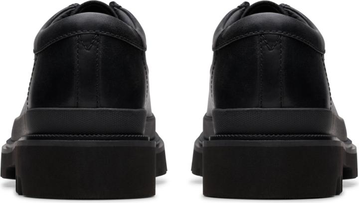 Actual product image Clarks M Badell Seam (41)