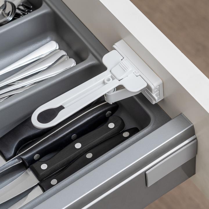 Actual product image Reer Cutlery drawer safety catch