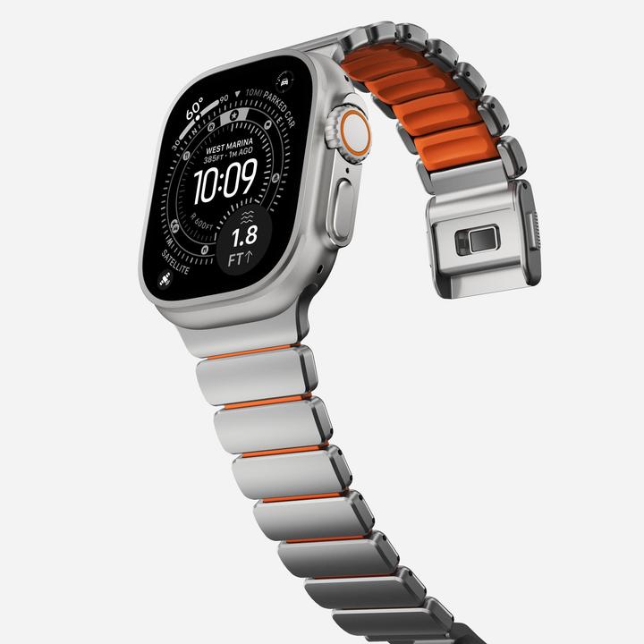 Productafbeelding Nomad Spartan Band Natural Titanium Ultra Orange 49mm (FKM, Titanium, Titanium)